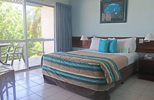 Madang Hotel | Madang Resort