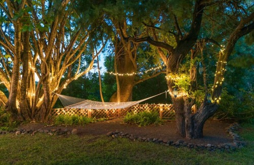 Makawao Apartment | Spacious Hawaiian Suite for a Romatic Getaway in the Upcountry of Maui!