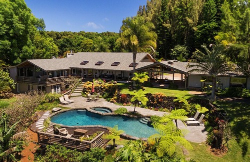 Makawao Apartment | Spacious Hawaiian Suite for a Romatic Getaway in the Upcountry of Maui!