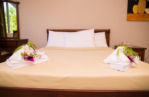 Port Moresby Hotel | The Hideaway Hotel