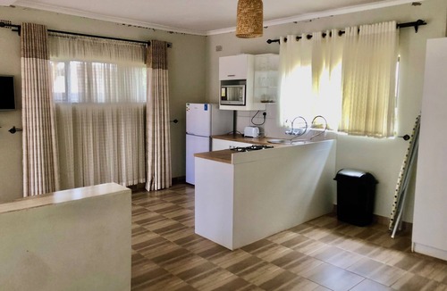 Glen Lorne Apartment | 1 bed apartment in Mount Pleasant Heights - 2013