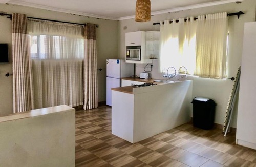 Glen Lorne Apartment | 1 bed apartment in Mount Pleasant Heights - 2013