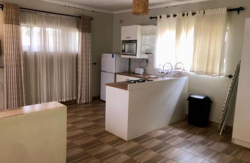 Glen Lorne Apartment | 1 bed apartment in Mount Pleasant Heights - 2013