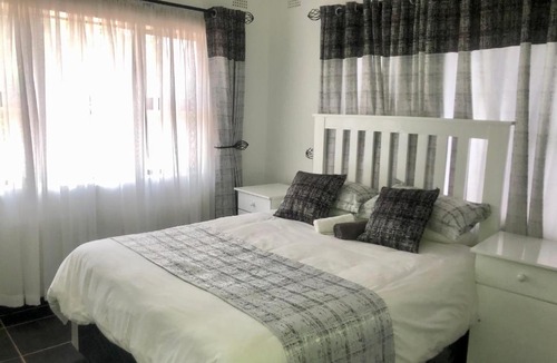 Glen Lorne Apartment | 1 bed apartment in Mount Pleasant Heights - 2014