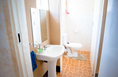 Figtree Apartment | 1 bedroomed Chalet with dam view - 2214