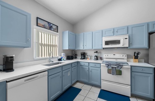 Sandy Ridge House | 12 min to Disney Movie Theater Pool In-ground spa