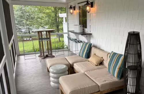 South Rehoboth Cottage | #15 Dog-Friendly 2BR Ocean-Block Cottage with Private Drive in Rehoboth Beach