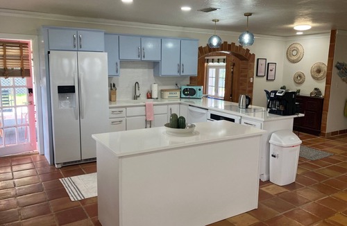 Cape Caneveral Beach Gardens Cottage | 2-bedroom cottage with a pool in the best part of Cape Canaveral