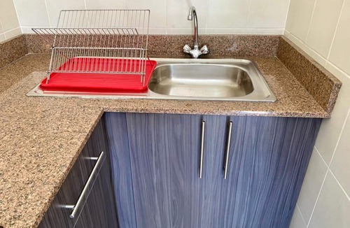 Harare Apartment | 2 bedroomed apartment with en-suite and kitchenette - 2064
