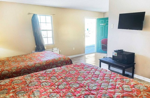 Sparta Hotel | 2 Queen Beds Accessible Non-Smoking