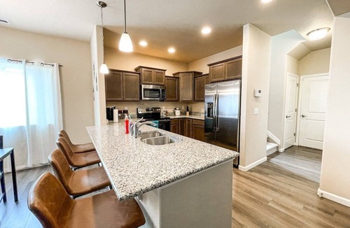 Central Colorado Springs Villa | 2102 Birmingham