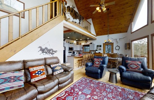 Townsend Cabin | 225 m² Cabin ∙ 5 bedrooms ∙ 14 guests