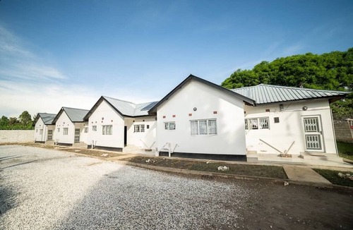 Lusaka Apartment | 24/7 Solar Power| Wi-Fi| 5 mins to East Park Mall