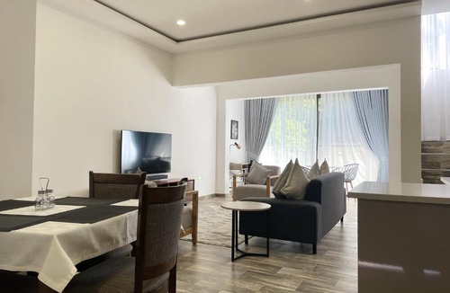 Lusaka Apartment | 24 Roma