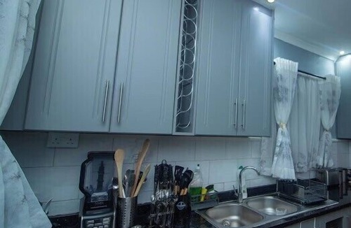 Mount Hampden House | 2Bed-4Guests-Garden-NearCentre&Attractions
