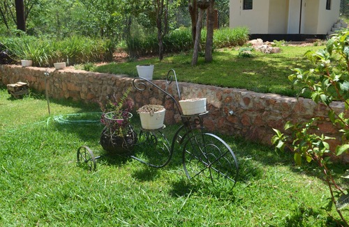 Chipata Cottage | 2BR HOME Wifi + Parking Homz Cottage - Chipata. Zambia