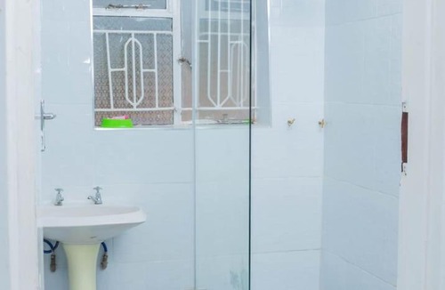 Bulawayo House | 3 Bed Bulawayo Home Backup Power Sleeps 10