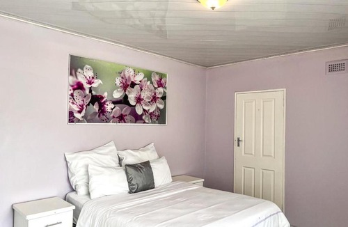 Gweru Apartment | 3 bed Cozy Homestay for Groups in Lundi Park - 2292