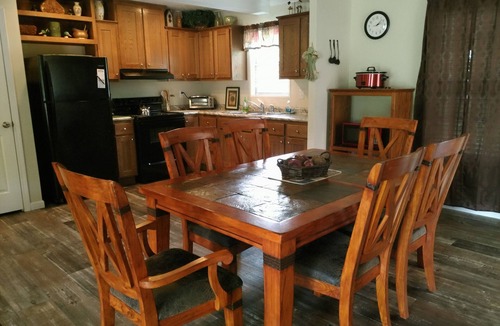 Balsam Grove House | 3-bedroom vacation home near Pisgah National Forest