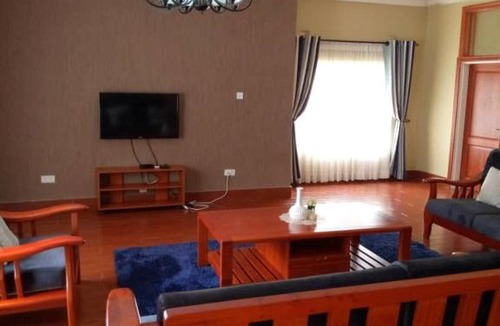 Lusaka Villa | 3 bedrooms exclusive house in Mass Media