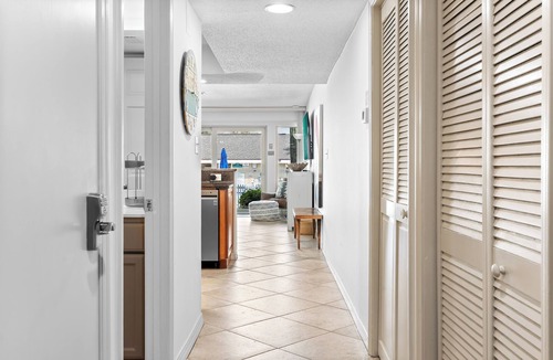 Miramar Beach Villa | 3 MIN WALK - 1st Floor Condo - No Stairs - Steps to Beach & Pool & Golf
