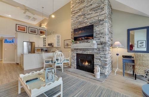 Charlevoix Condo | 344 Edgewater | Lake Charlevoix Views | Downtown Chx | Pool, Hot Tub, Sauna