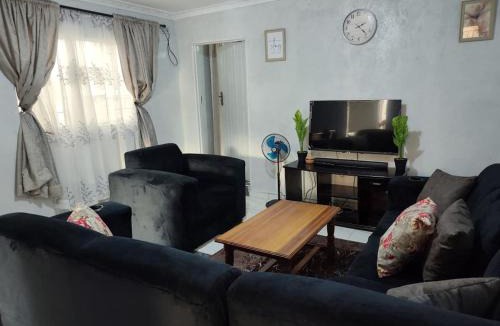 Mutare Apartment | 399 Place