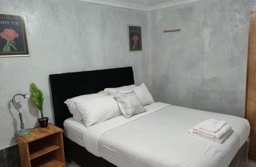 Mutare Apartment | 399 Place
