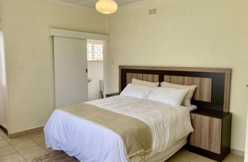 Harare Apartment | 4 bed villa in the heart of Vainona - 2282