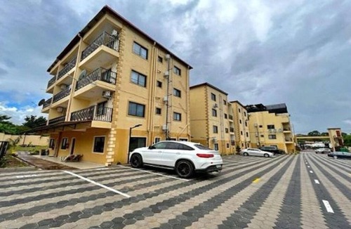 Lusaka Apartment | 5 minutes walk to east park mall, walkable distance to restaurant