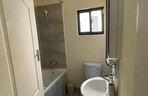 Lusaka Apartment | 5 minutes walk to east park mall, walkable distance to restaurant