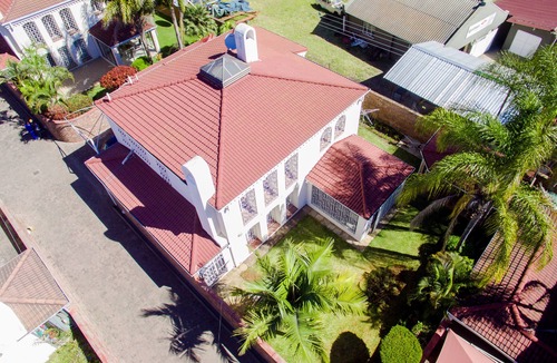 Harare House | 6 Victoria