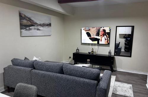 Lusaka Apartment | 6ALouieVille