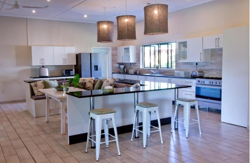 Victoria Falls Apartment | 701 Victoria Falls