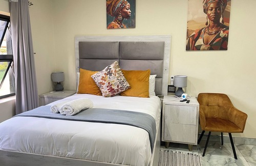 Harare East Bed & Breakfast | 8-bedroom bed & breakfast in charming Harare with AC