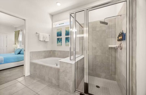 Davenport Resort | 8BR Luxury Villa, Disney, Pool, Spa & Game Room - Sleeps 18