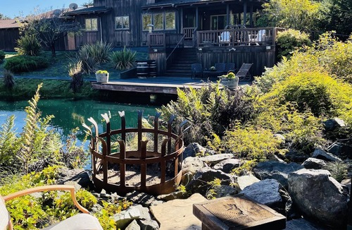 Fort Bragg House | A coastal lodge for all seasons!