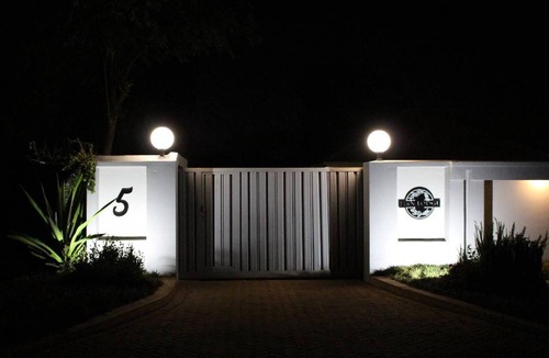 Harare Apartment | A Pristine B B Located in Belvedere Harare - 2006