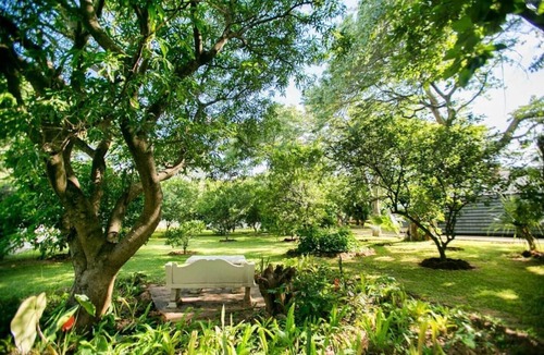 Victoria Falls Villa | A wonderful 5 bedroomed, 4 bathroom Villa with swimming pool, gym, garden of the highest quality - 2215