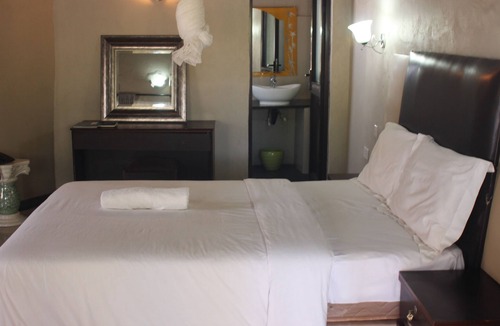 Mongu Cabin | Acamms Gardens Lodge Mongu