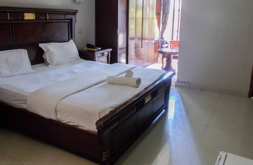 Lusaka Cabin | Acamms Lodge Chalala