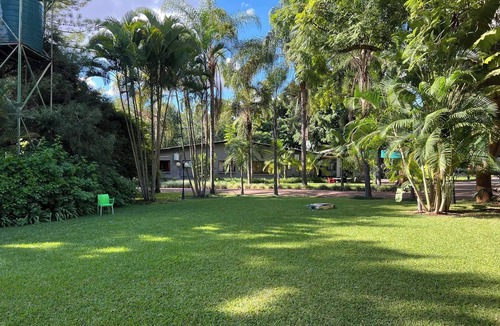 Lusaka Cabin | Acamms Lodge