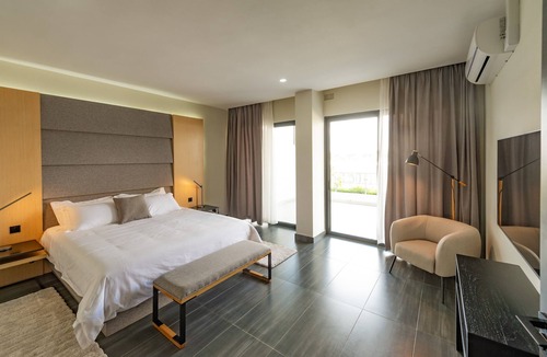 Lusaka Hotel | Agora Apartments