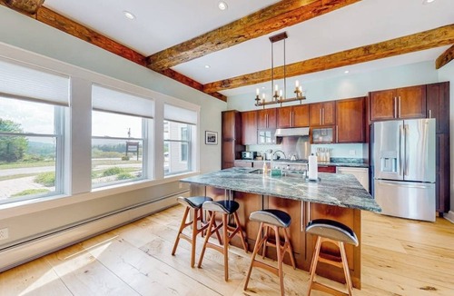 Waterbury Center Apartment | All-season escape in a vintage farmhouse with updated interior & on-site hot tub