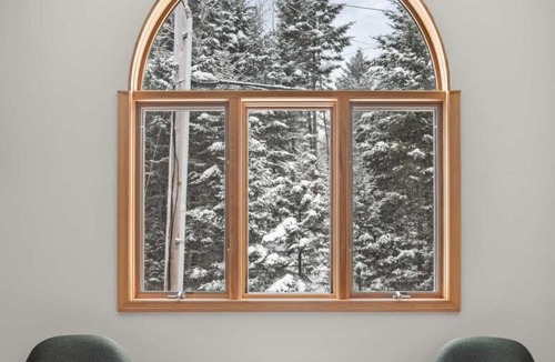 Warren House | Alpine Falls Chalet - Ski Haven with Mountain Views