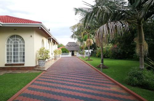 Harare Cabin | Art Lodges