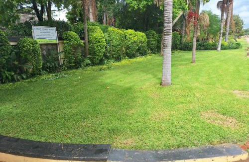 Harare House | Ashley's 2 Bedroomed Guest Cottage