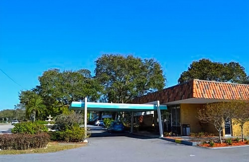 Arlington Park Hotel | Baymont by Wyndham Sarasota