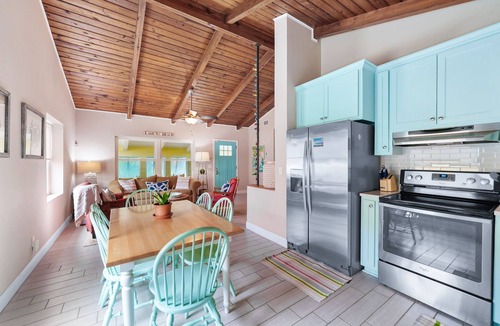 Laguna Beach Estates House | Beach Baby | Renovated Gulf-Front Escape