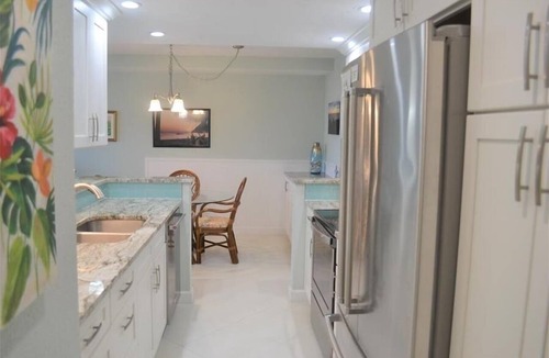 Longboat Key Condo | Beachcomber unit 504